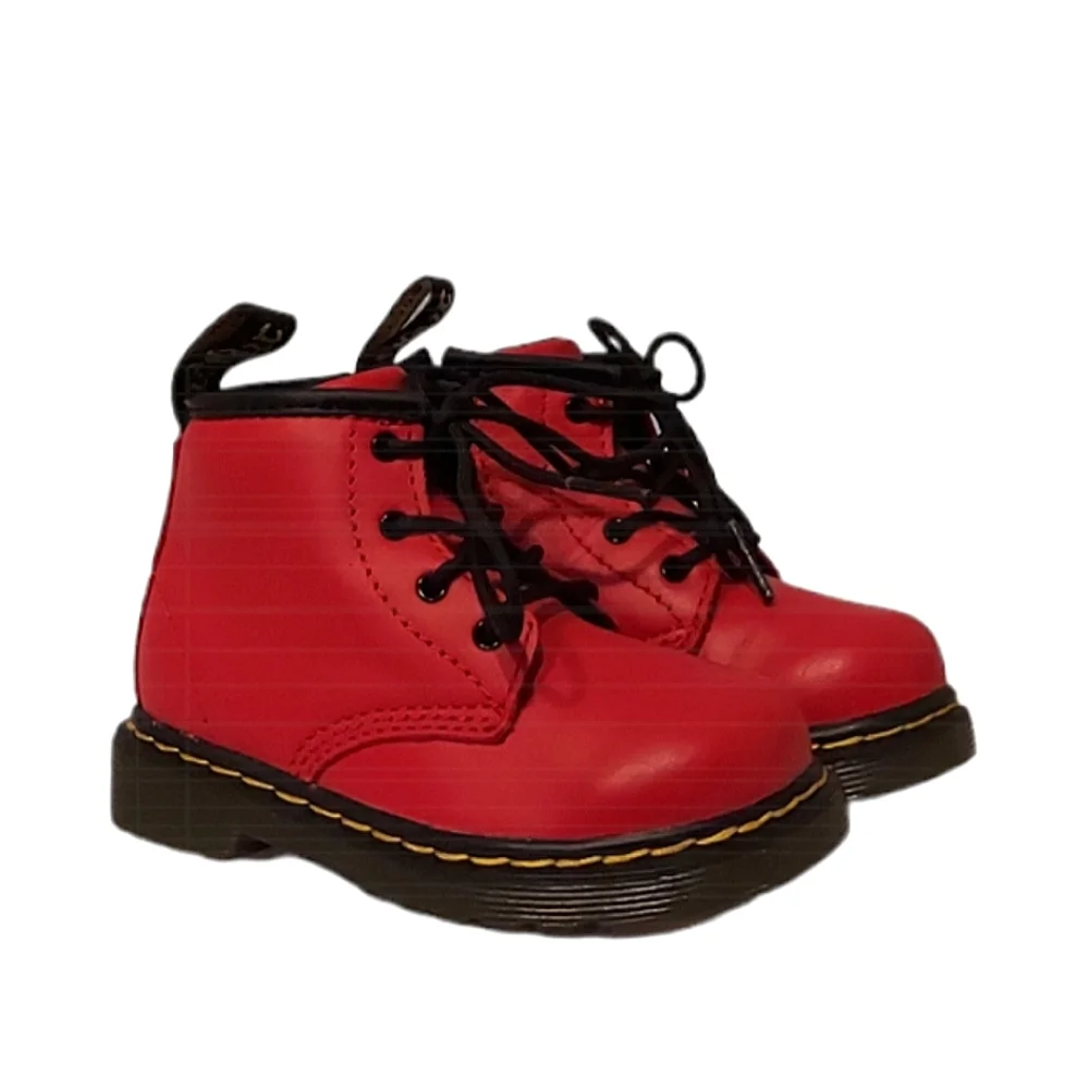 Dr. Martens Size 6 Toddler Boots Adorable! Great Condition!
